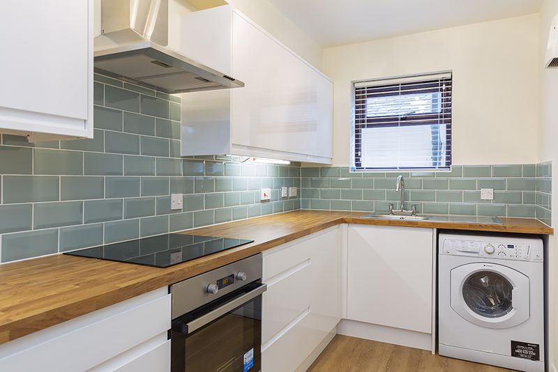 Kitchen- click for photo gallery